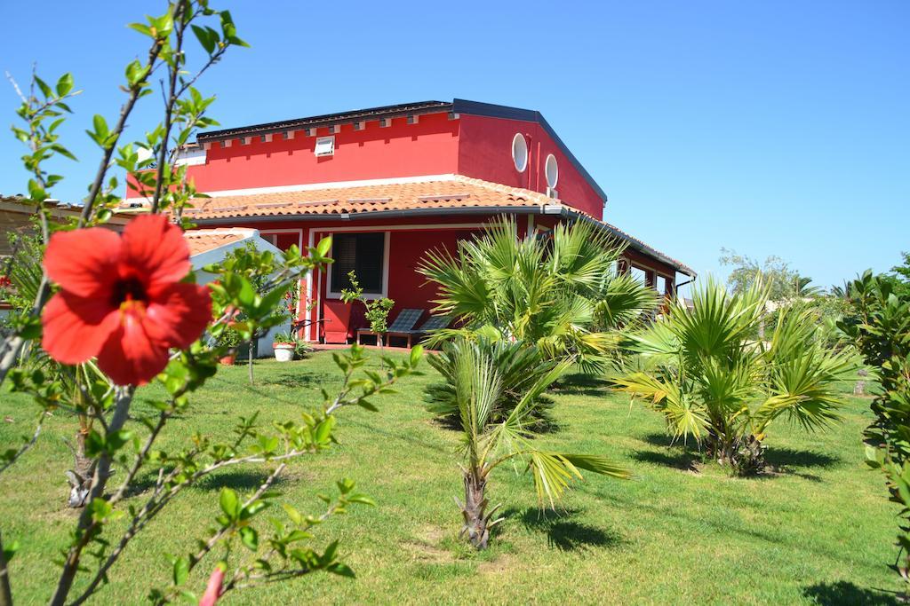 Bed and Breakfast Floripa Surf House Санта-Марія-дель-Фокалло Екстер'єр фото